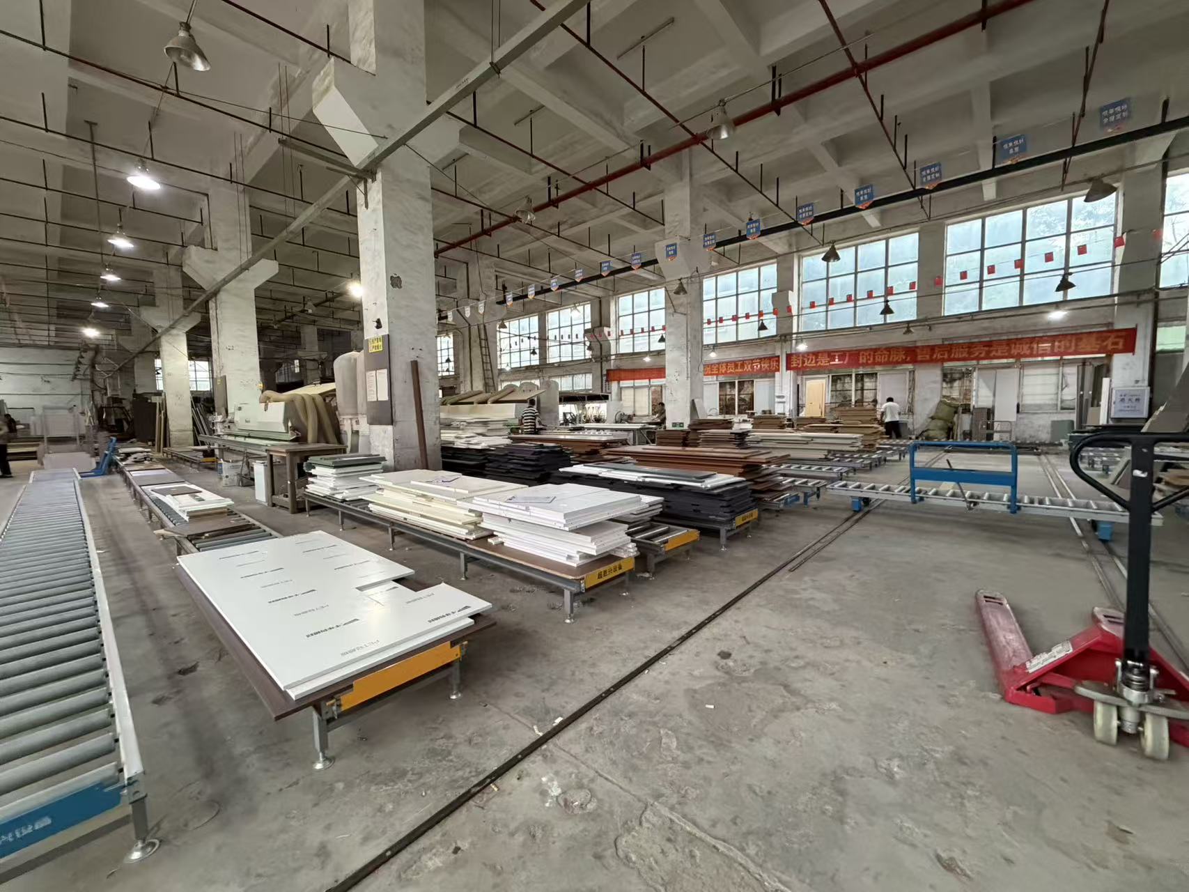 沿海专属防潮防锈工艺，根治回南天柜体发霉变形